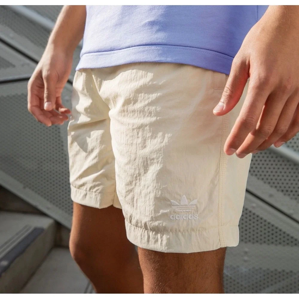 Mens Adidas Originals Trefoil Essential Woven Shorts 7